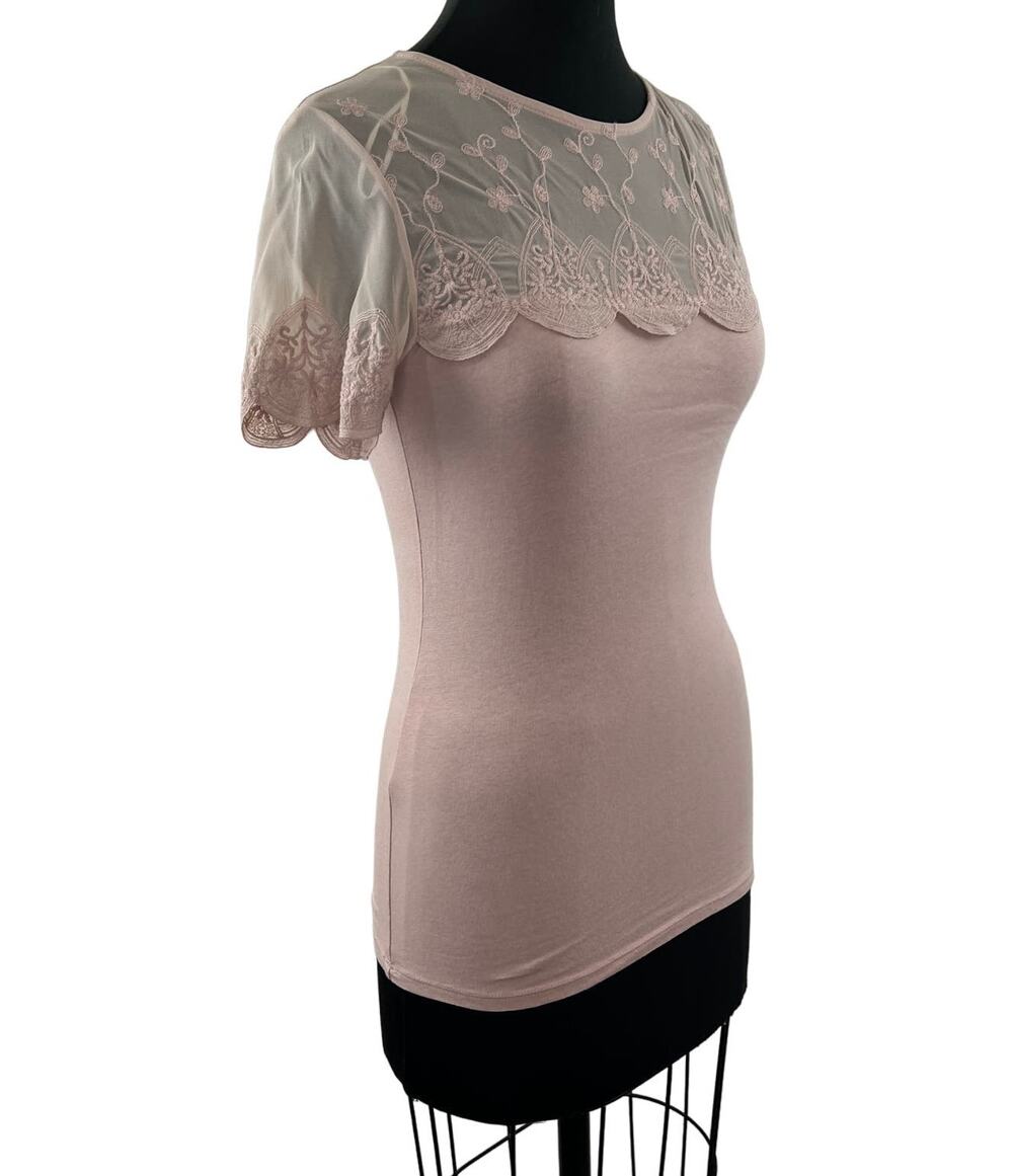 H&M Light Pink Cotton Blend Embroidered Mesh Yoke Short Sleeve Scalloped Top S